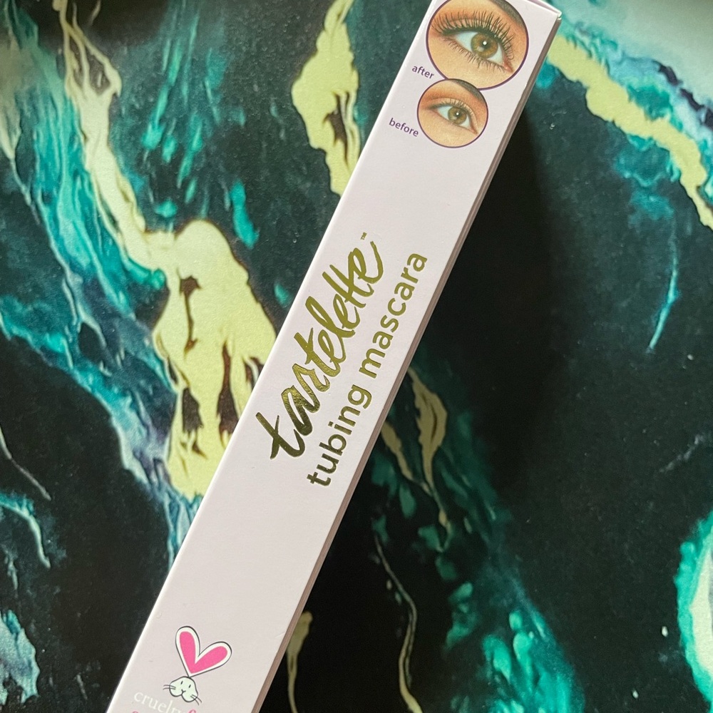 NIB Tarte Tartelette Tubing Mascara in Black - Picture 7 of 10